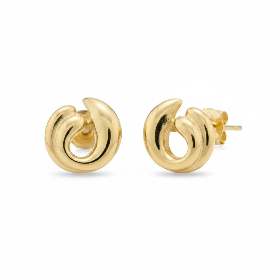 Złote kolczyki sztyfty – elegancja w ponadczasowej formie